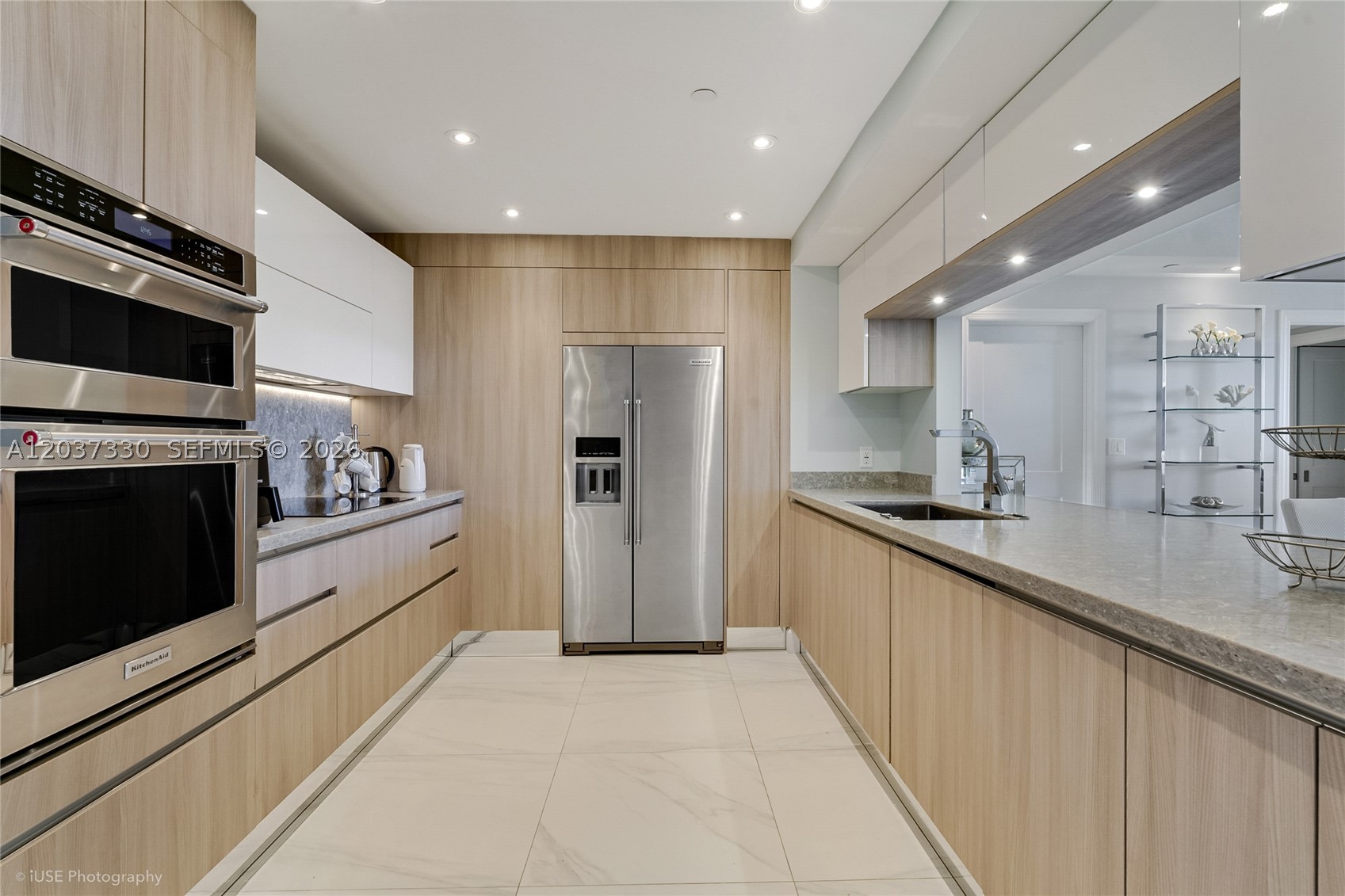KEY COLONY NO 1 - Residential Lease