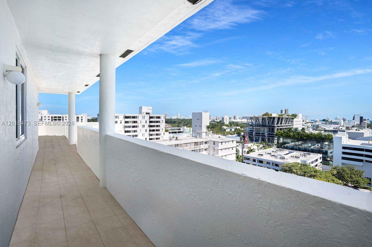 BAYVIEW PLAZA CONDO - Residential