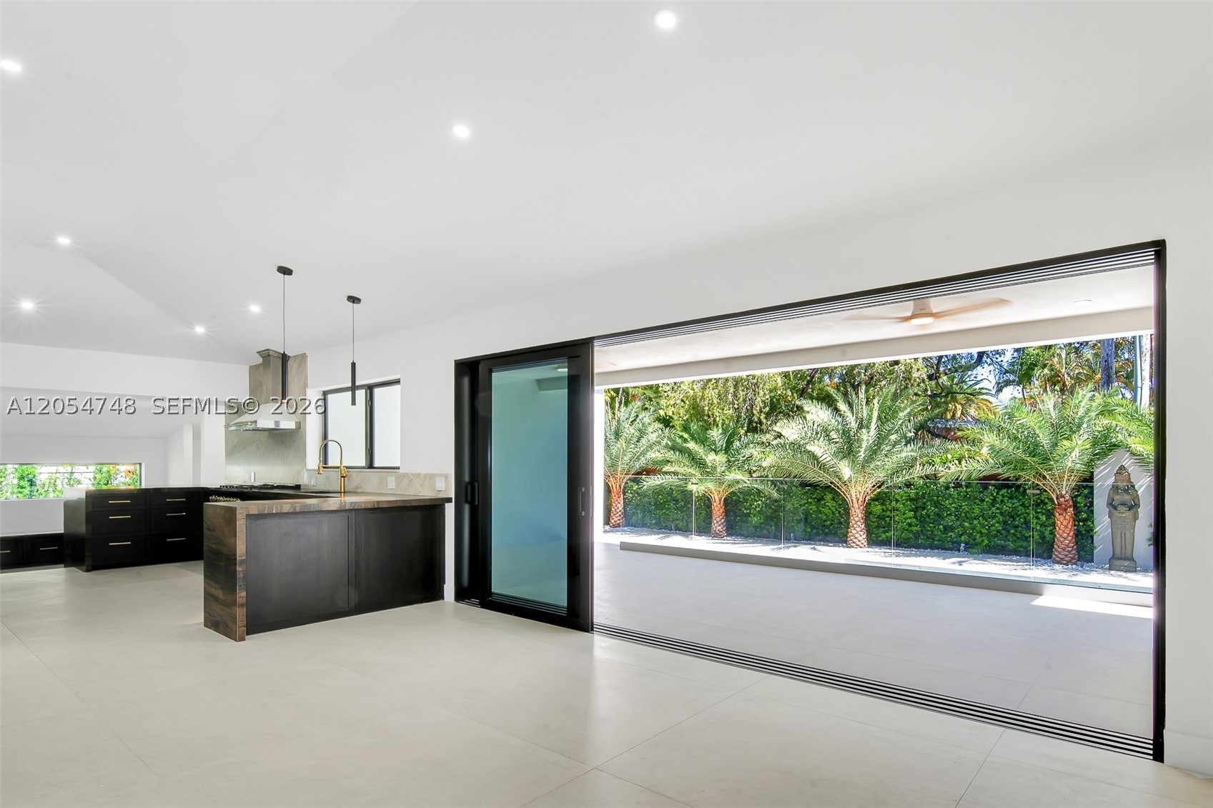 WASHINGTON PLACE - Residential Lease