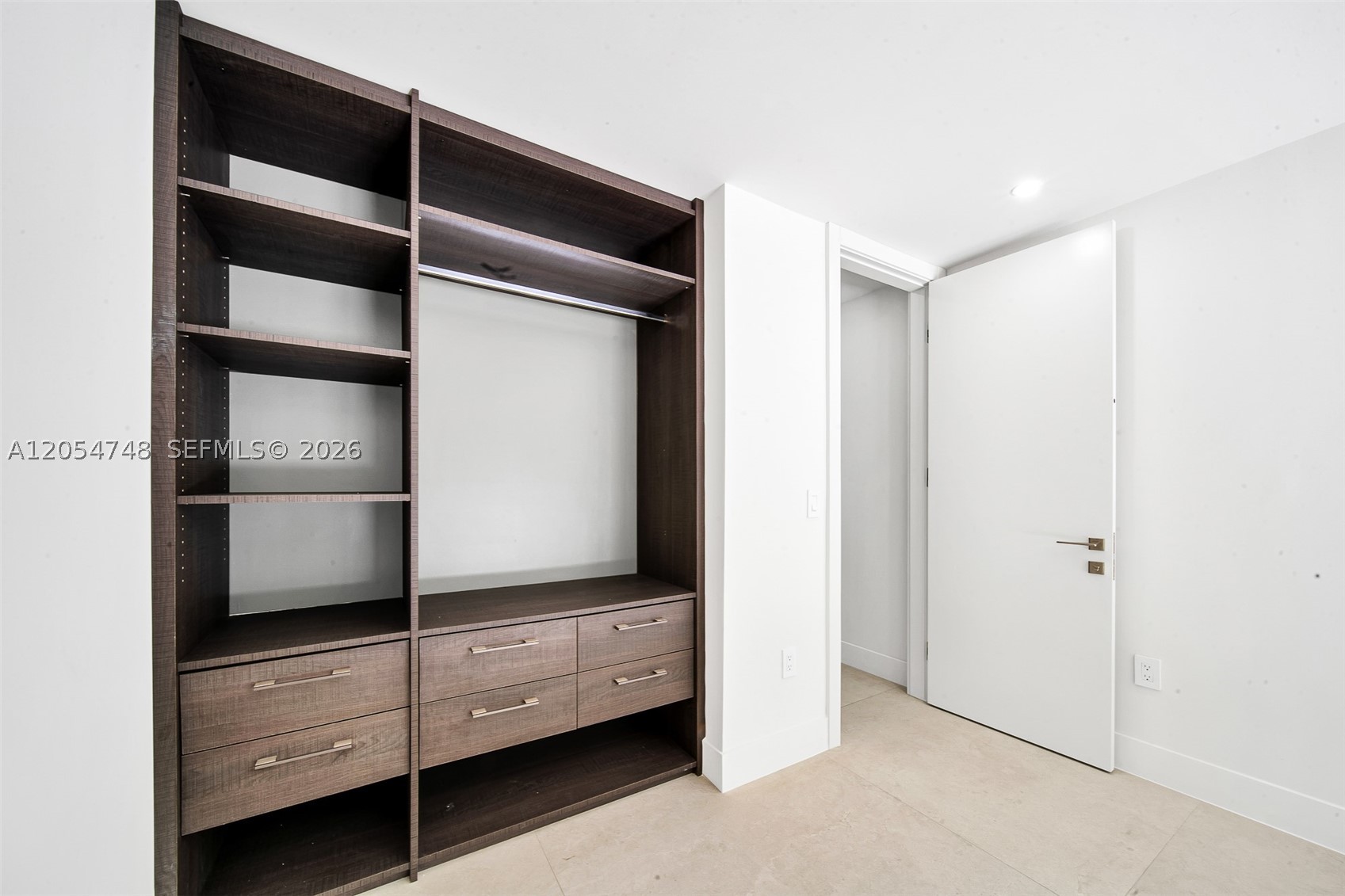 WASHINGTON PLACE - Residential Lease