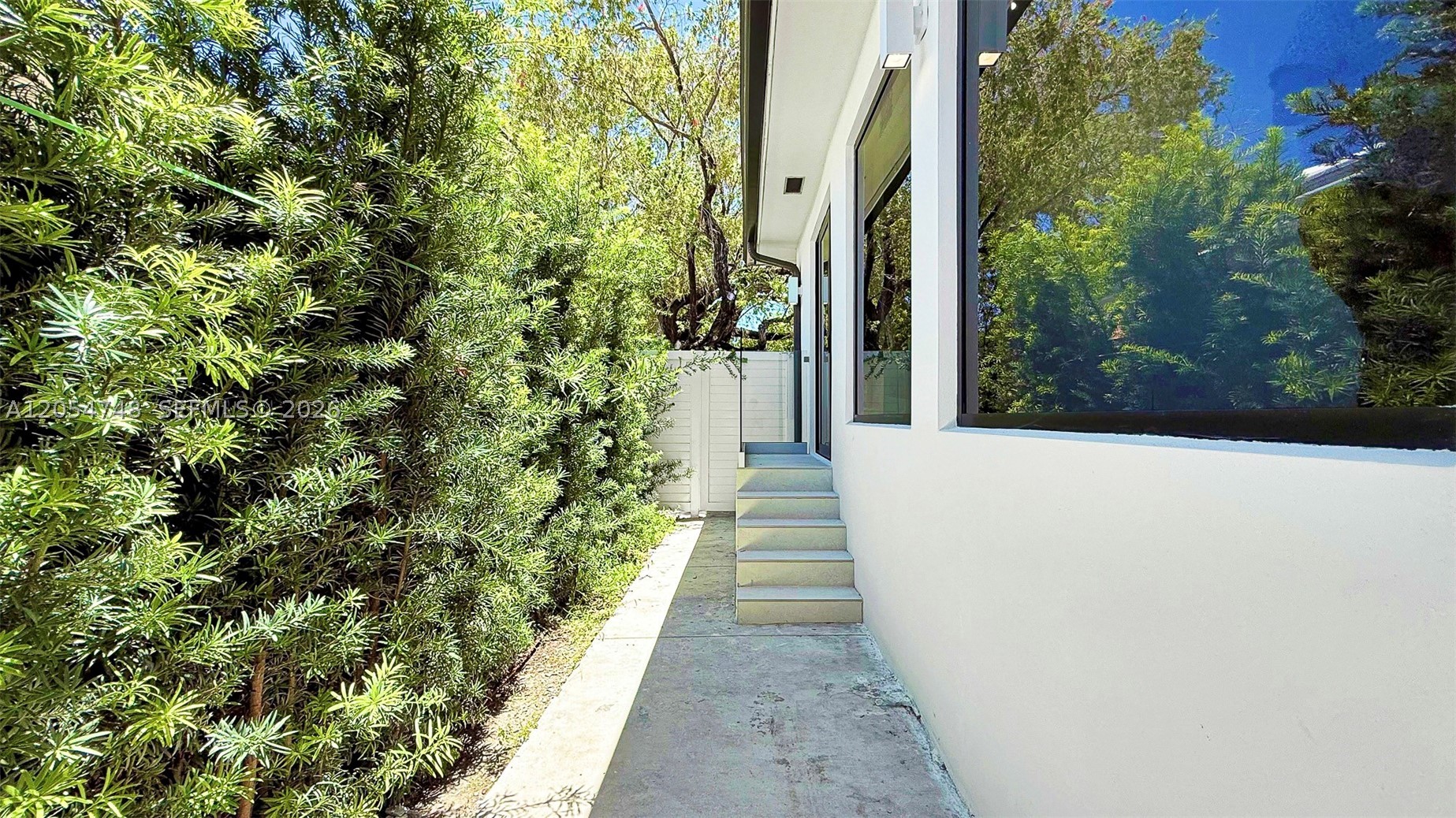 WASHINGTON PLACE - Residential Lease