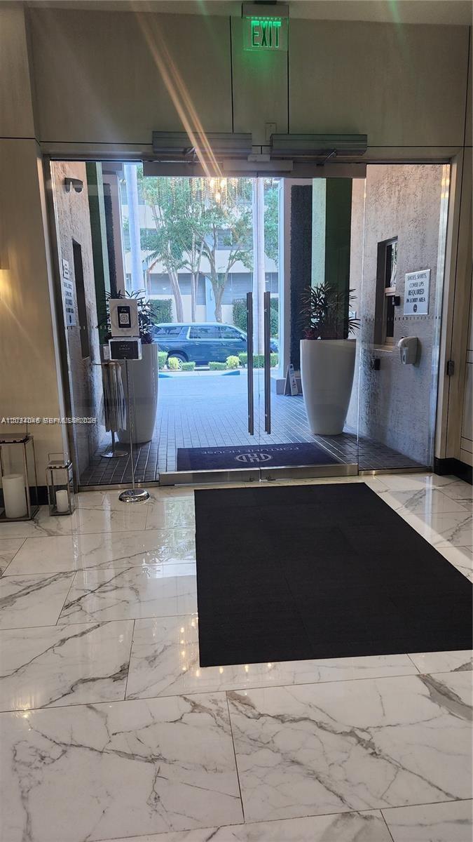 FORTUNE HOUSE CONDO - Residential Lease
