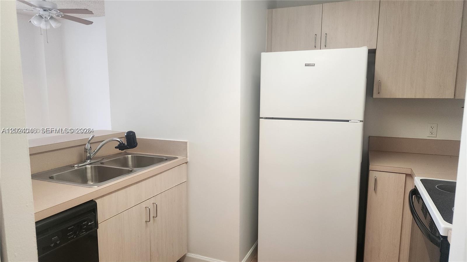 FORTUNE HOUSE CONDO - Residential Lease