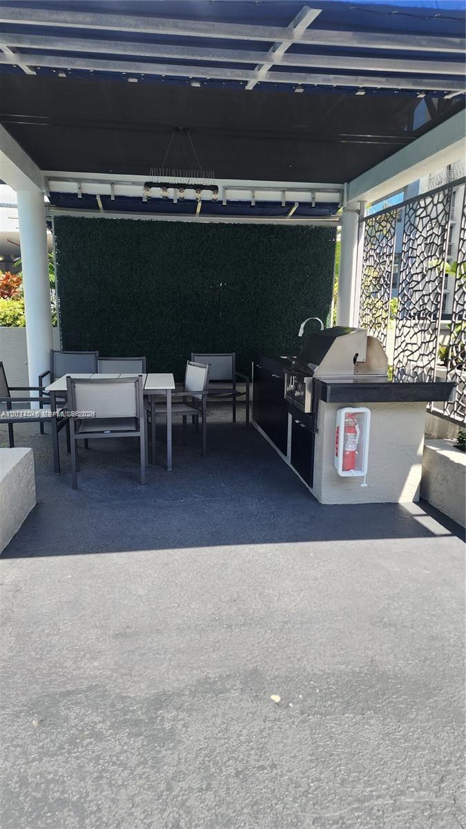 FORTUNE HOUSE CONDO - Residential Lease