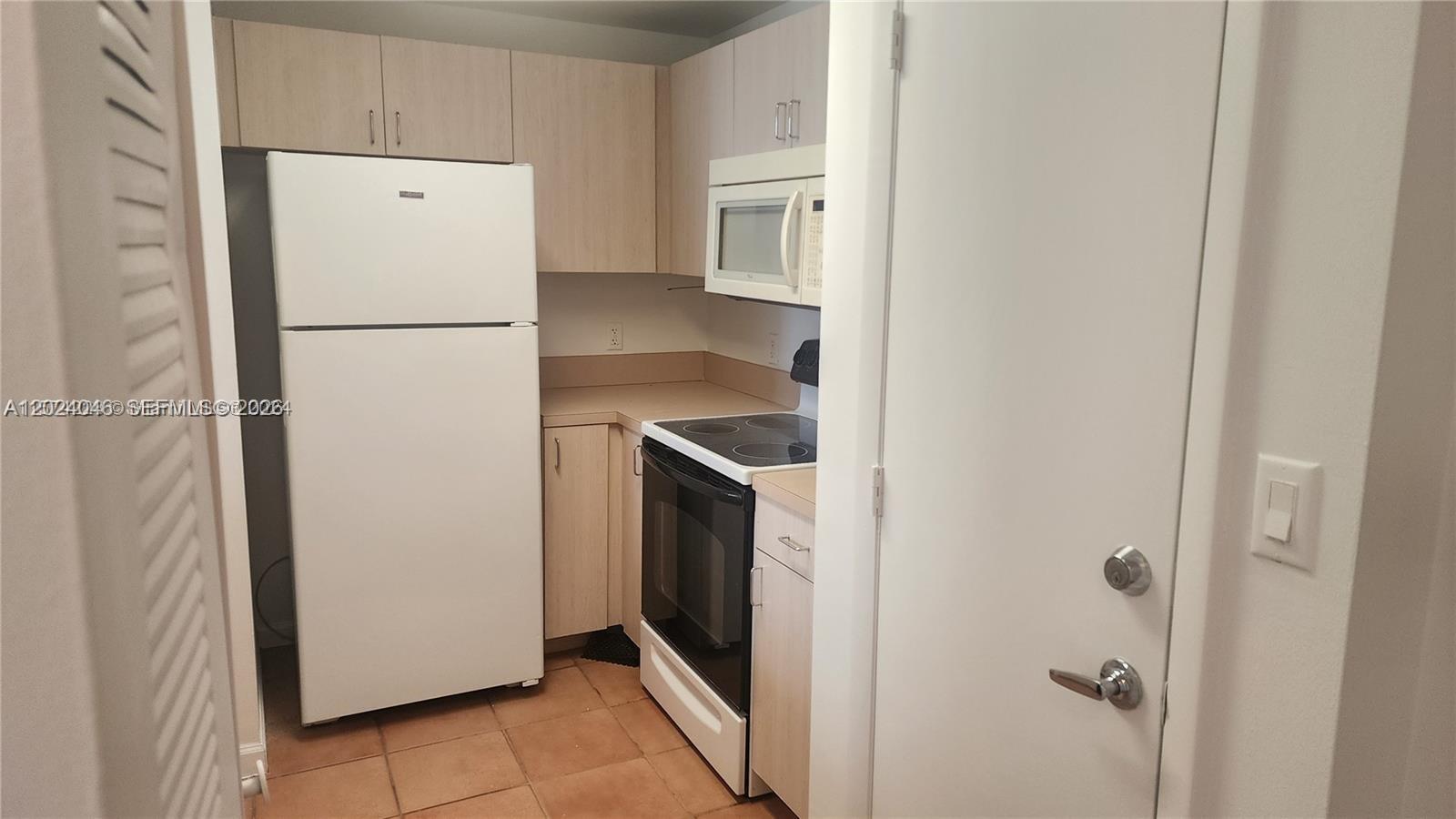 FORTUNE HOUSE CONDO - Residential Lease