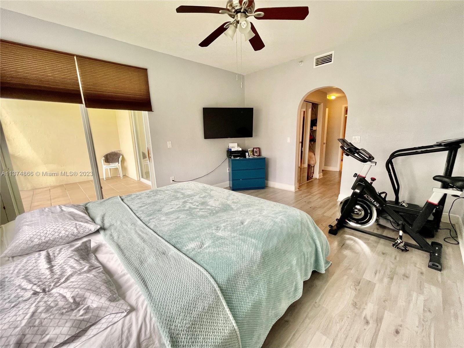 CAPTIVA CONDO E - Residential Lease
