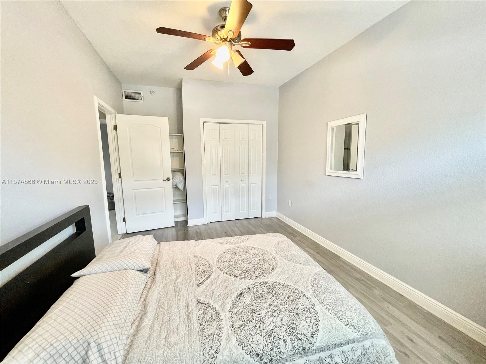 CAPTIVA CONDO E - Residential Lease