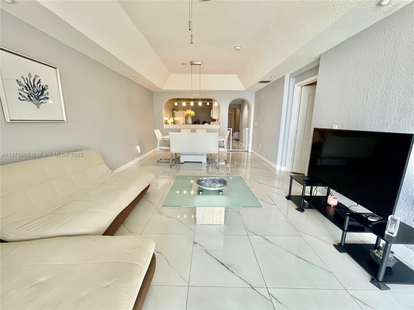 CAPTIVA CONDO E - Residential Lease