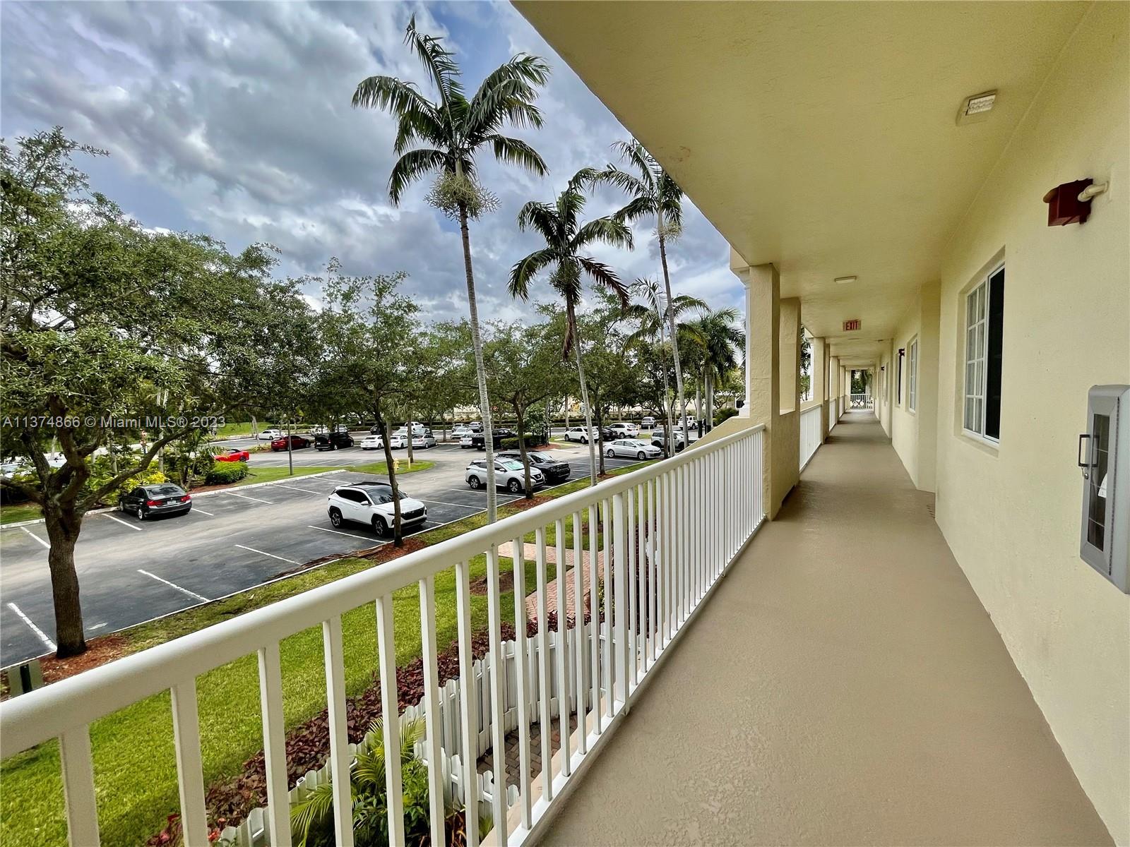 CAPTIVA CONDO E - Residential Lease