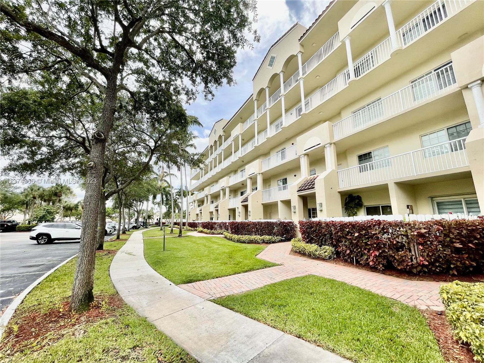 CAPTIVA CONDO E - Residential Lease