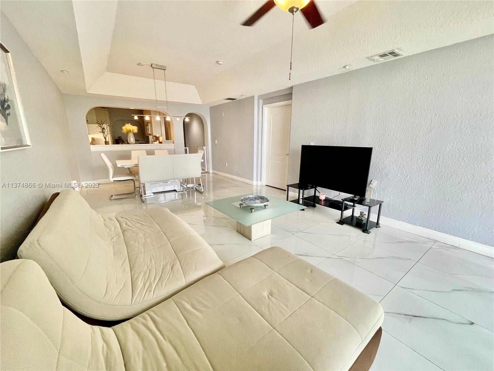CAPTIVA CONDO E - Residential Lease