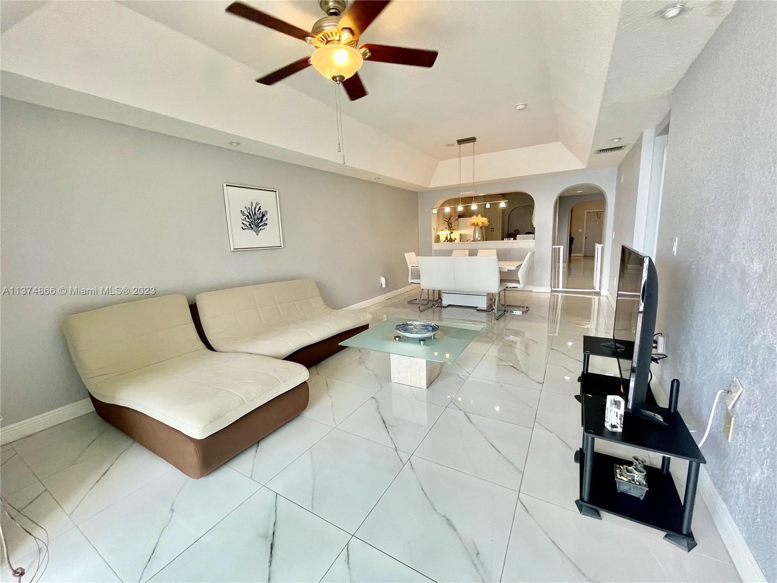 CAPTIVA CONDO E - Residential Lease