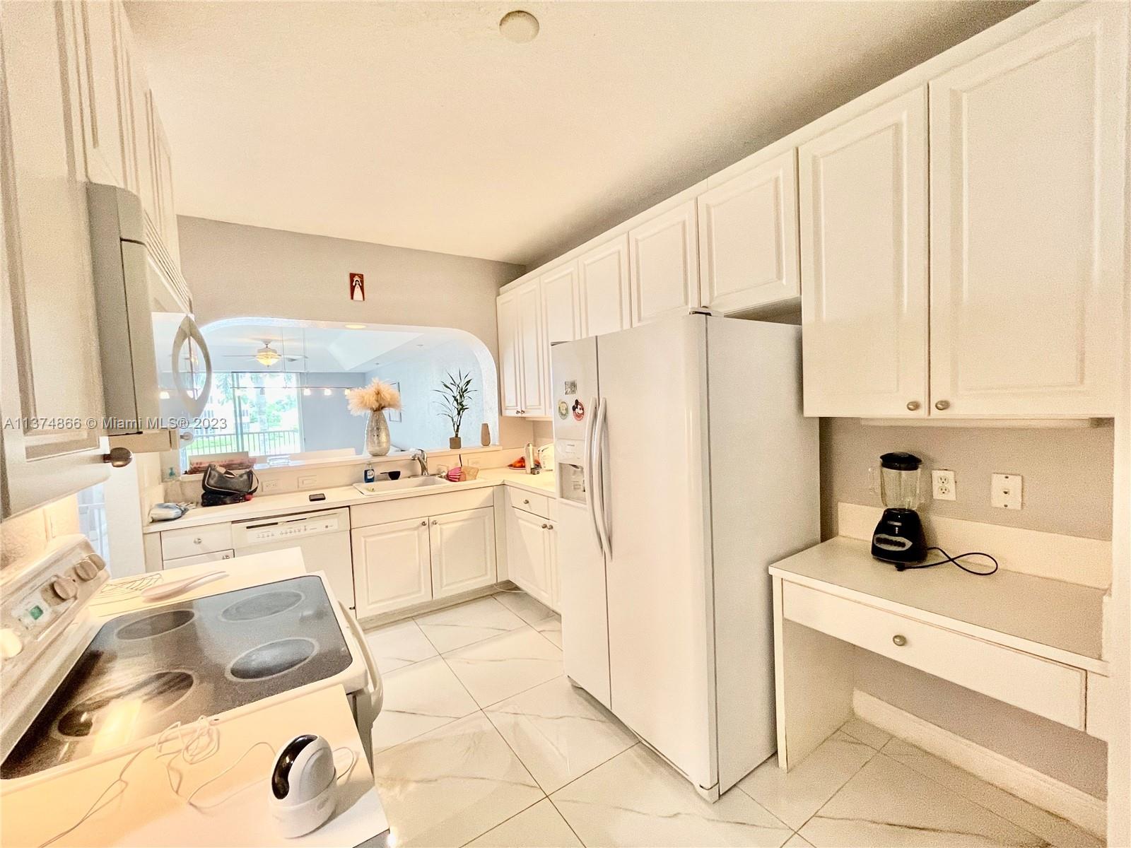 CAPTIVA CONDO E - Residential Lease