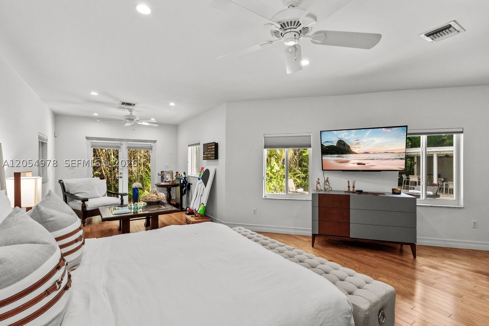 CORAL GABLES RIVIERA SEC - Residential