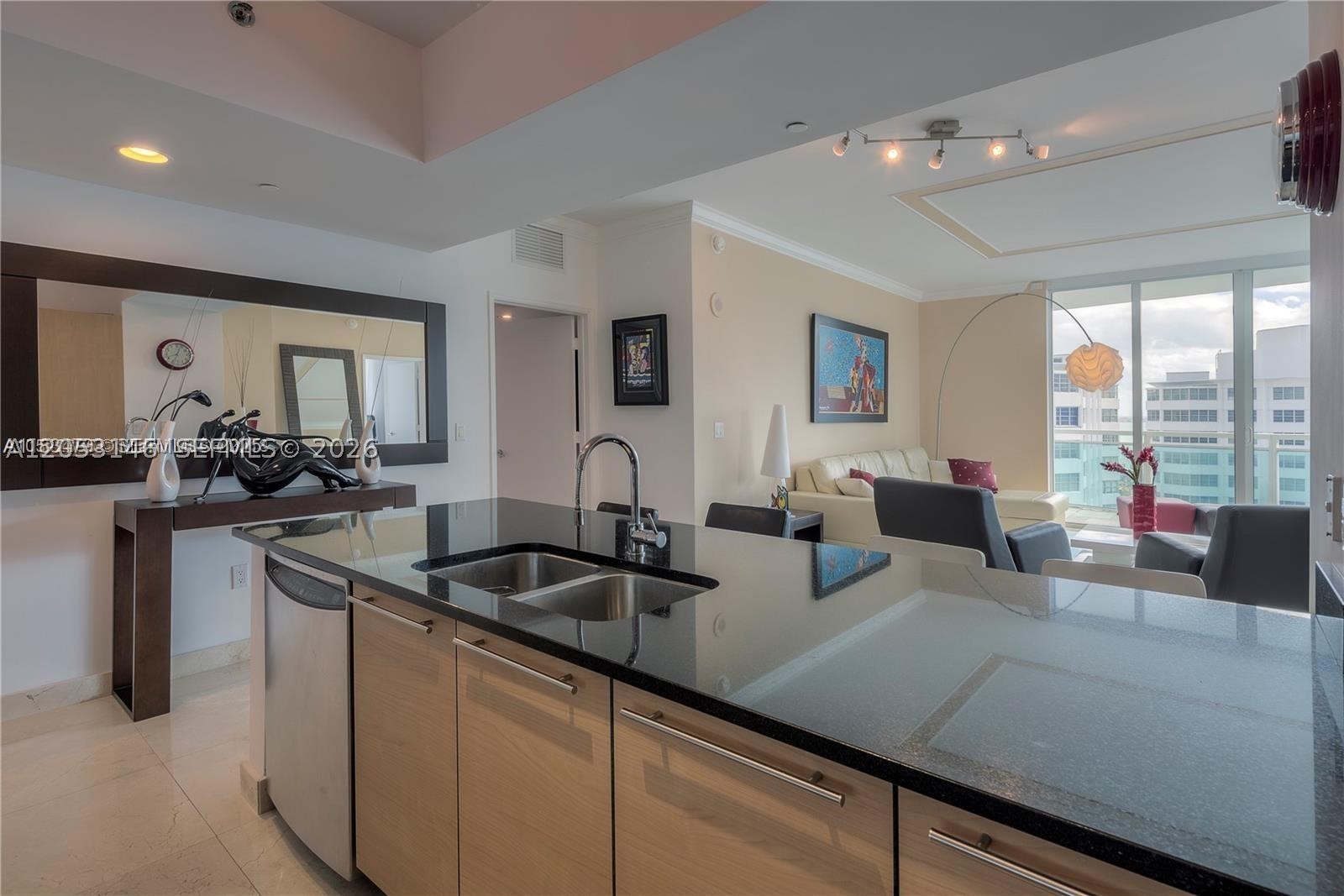 THE PLAZA 851 BRICKELL CO - Residential Lease