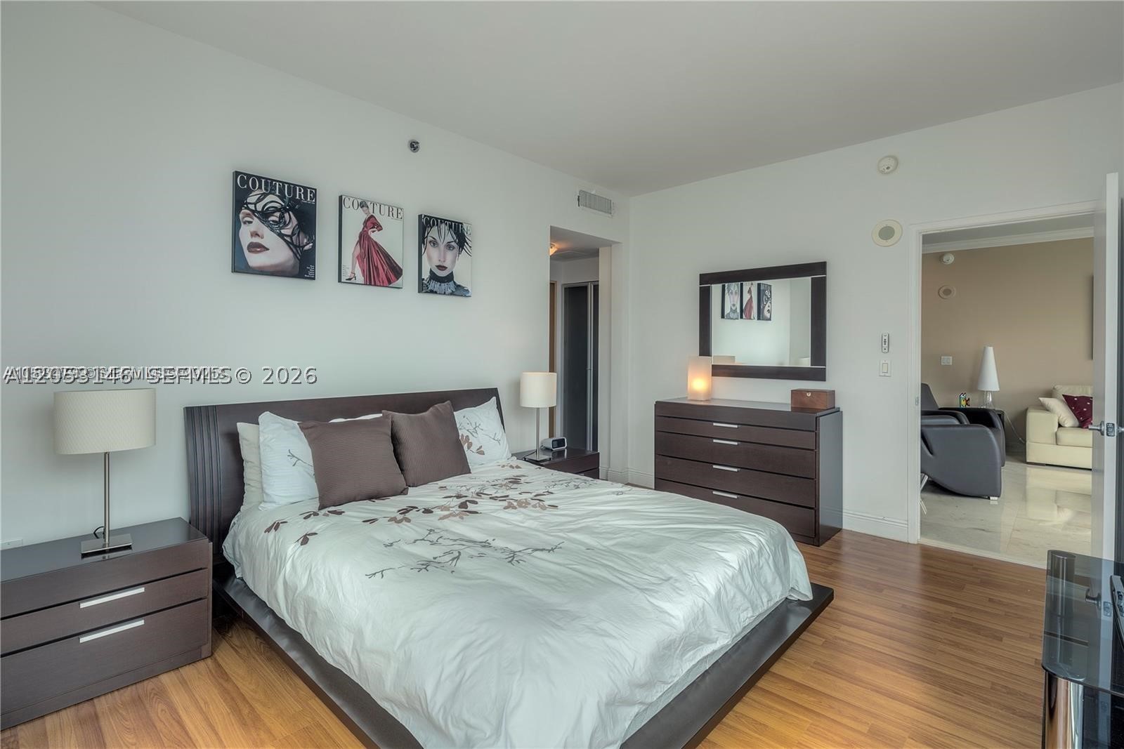THE PLAZA 851 BRICKELL CO - Residential Lease