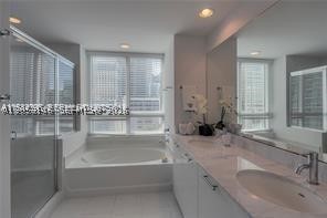THE PLAZA 851 BRICKELL CO - Residential Lease