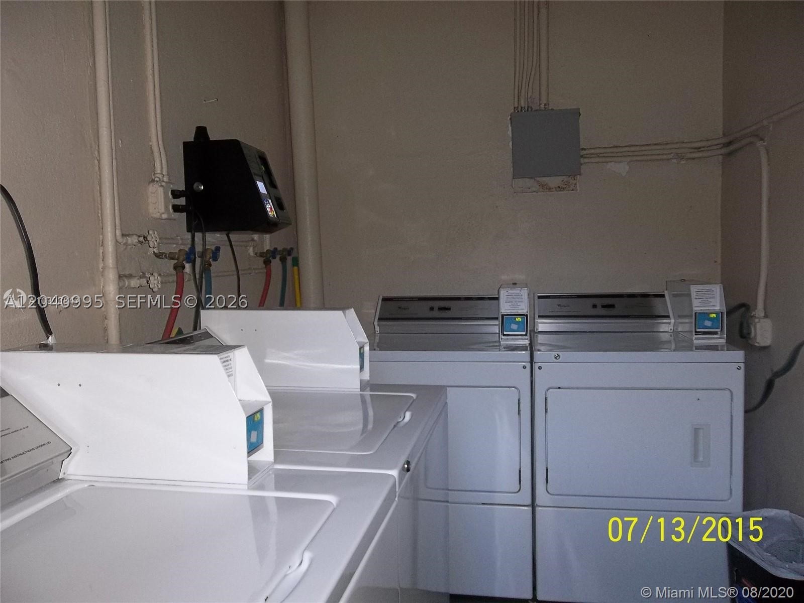 SEVENTEENTH GREEN CONDO - Residential