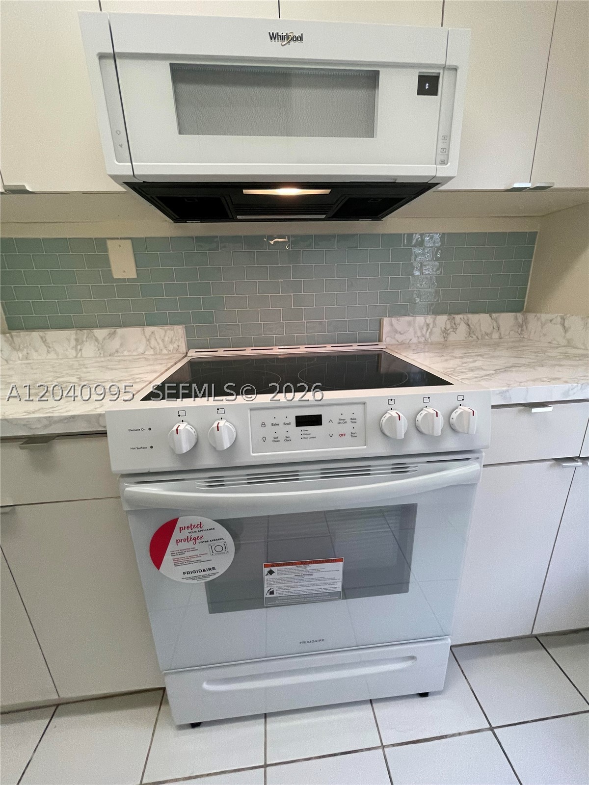 SEVENTEENTH GREEN CONDO - Residential