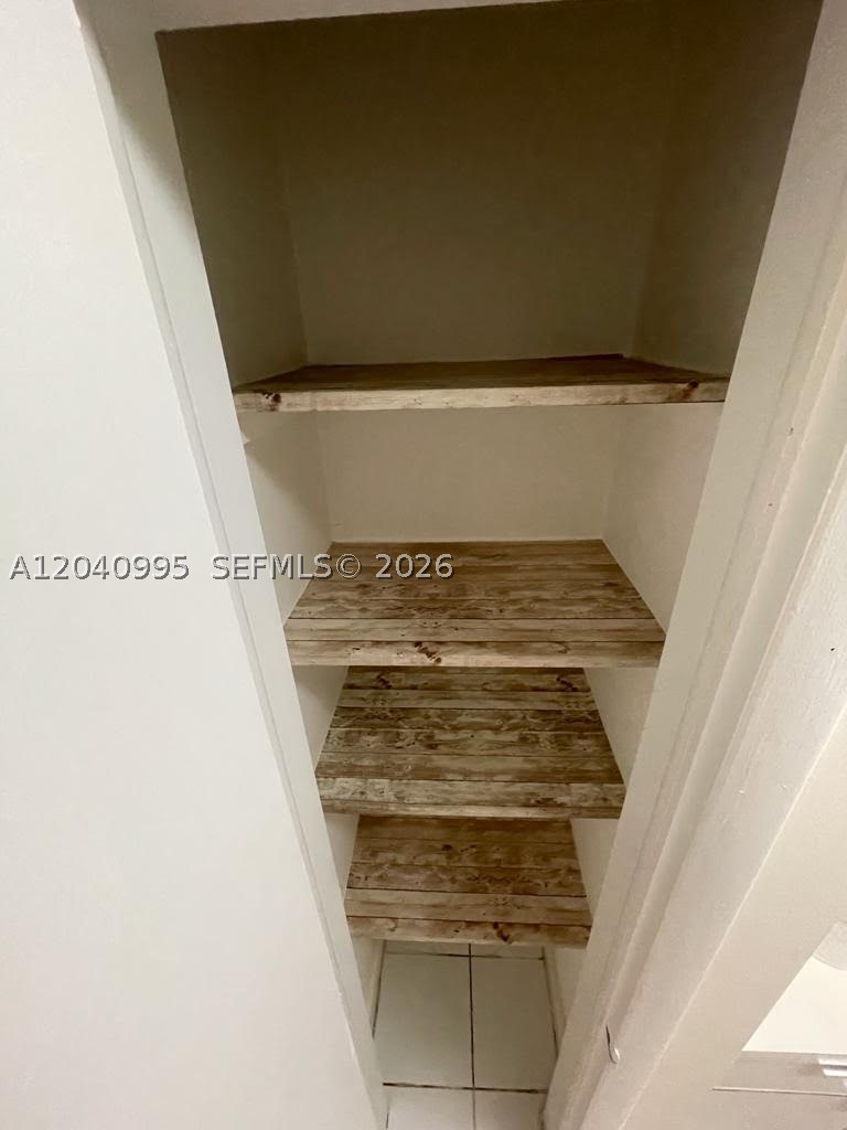 SEVENTEENTH GREEN CONDO - Residential