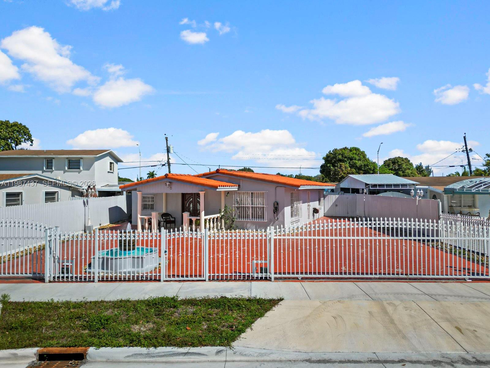 ESSEX VILLAGE 5TH ADDN - Residential