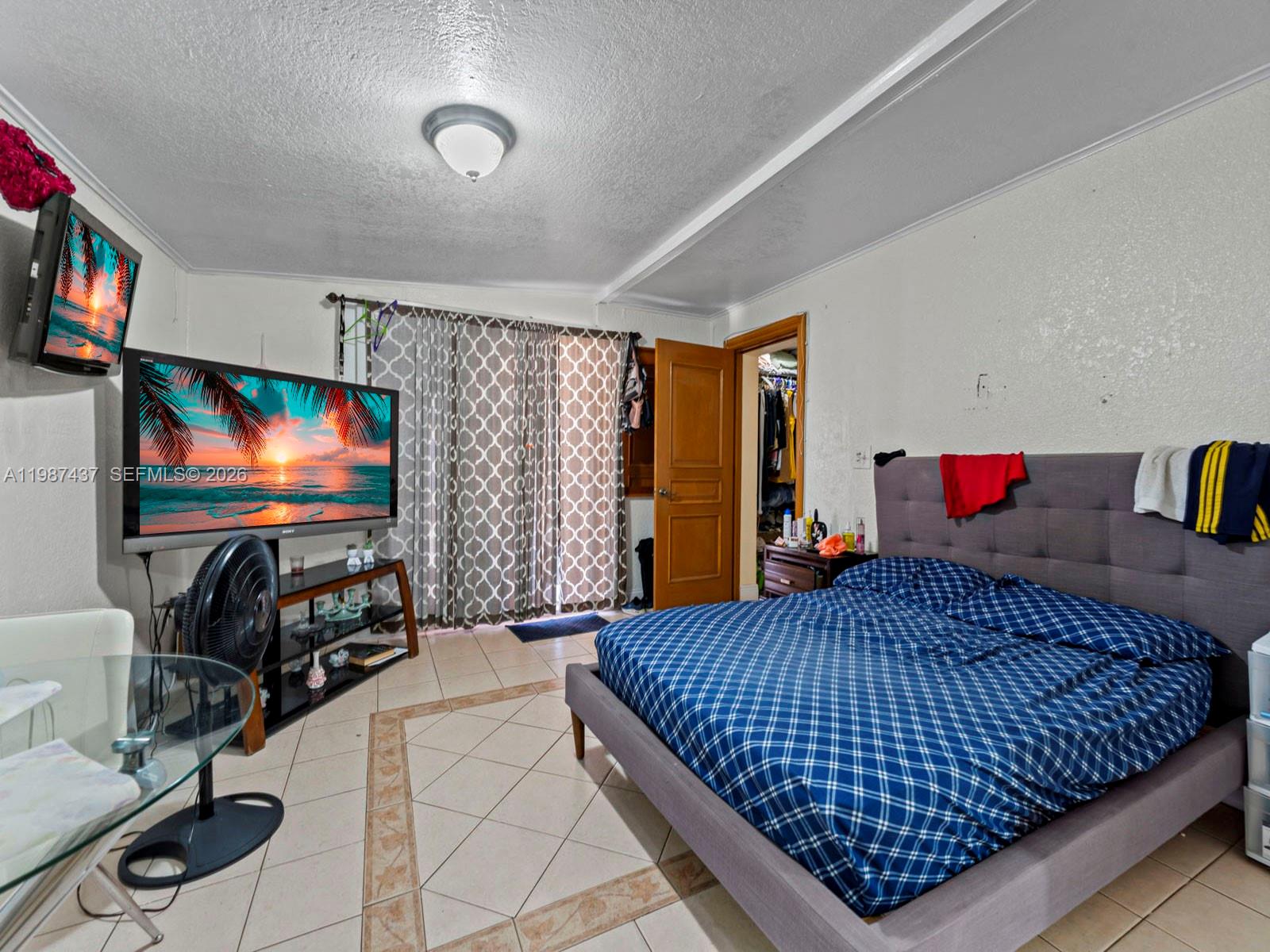 ESSEX VILLAGE 5TH ADDN - Residential