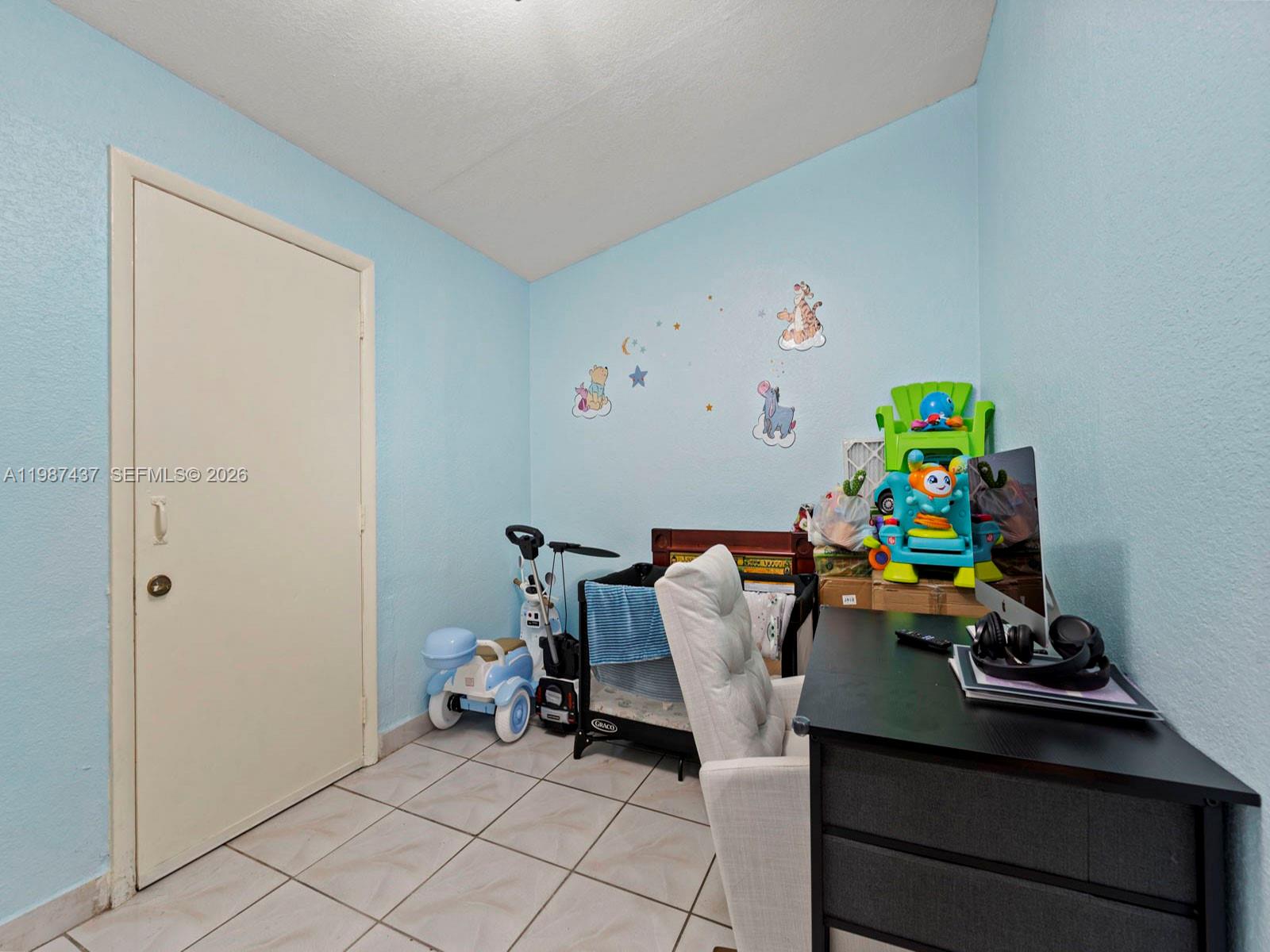 ESSEX VILLAGE 5TH ADDN - Residential