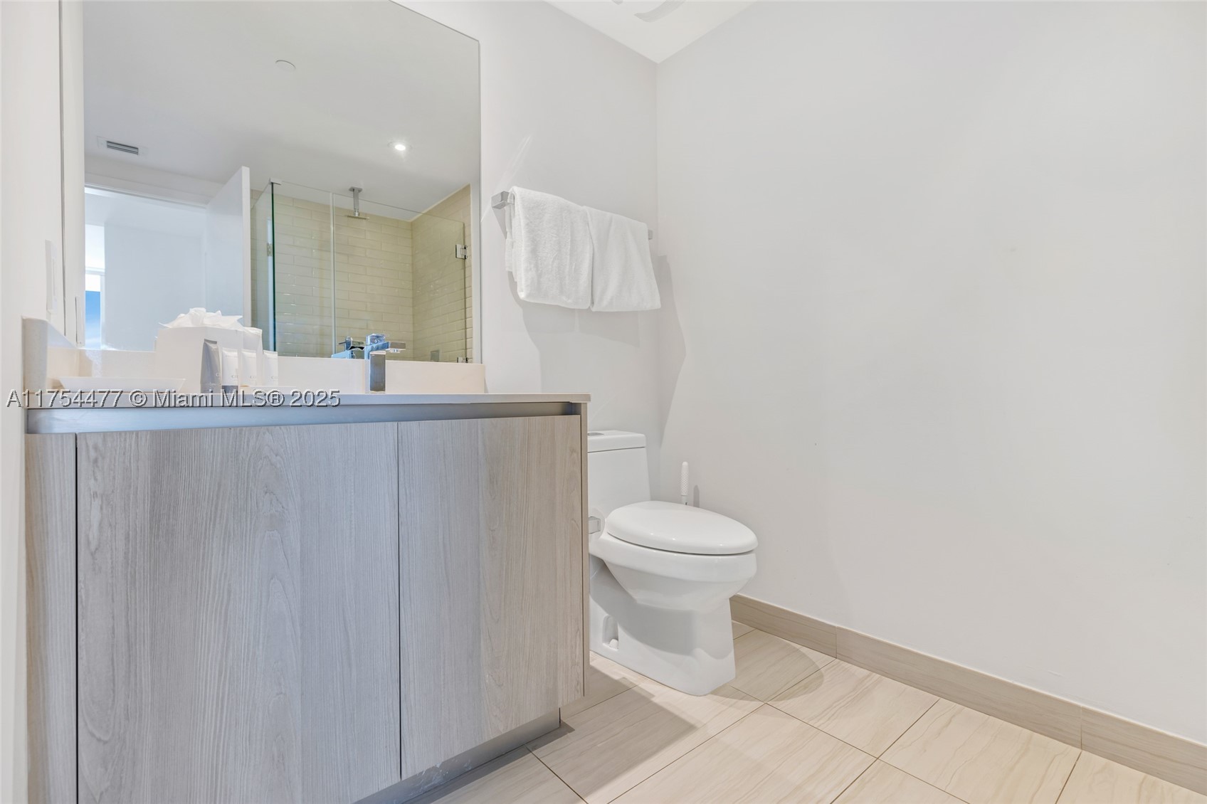 4010 SOUTH OCEAN CONDO - Residential