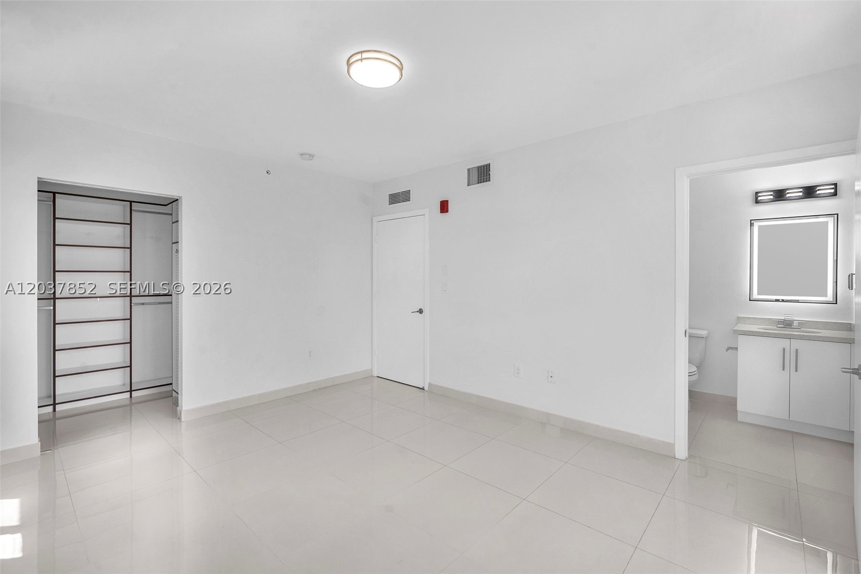 WEITZER AVENTURA PLACE CO - Residential Lease