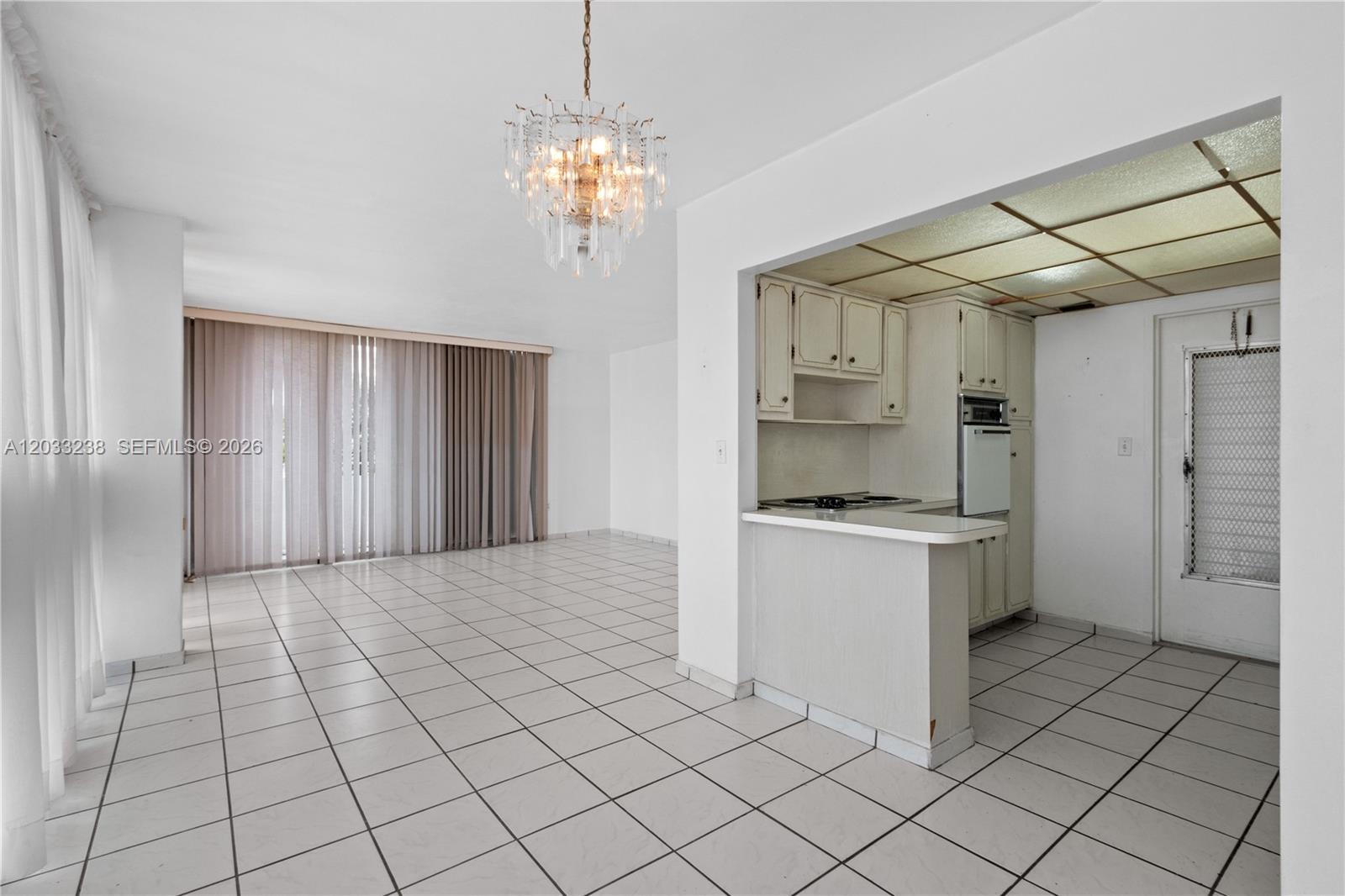 BYRON TOWERS CONDO - Residential
