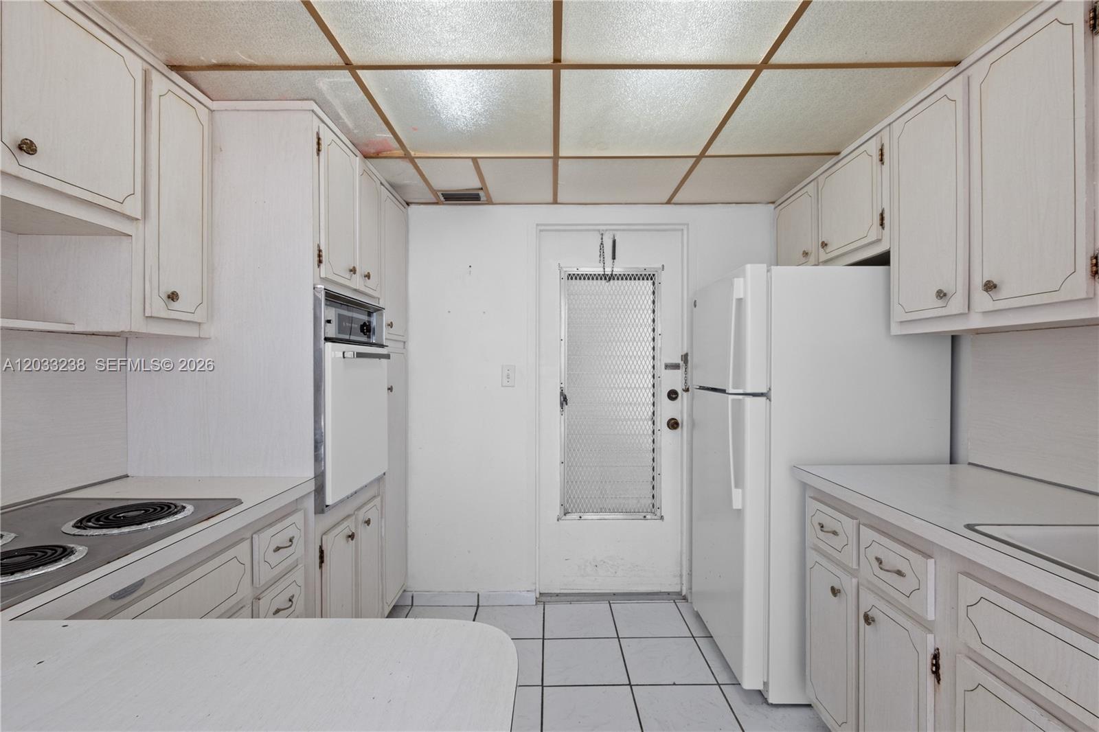 BYRON TOWERS CONDO - Residential