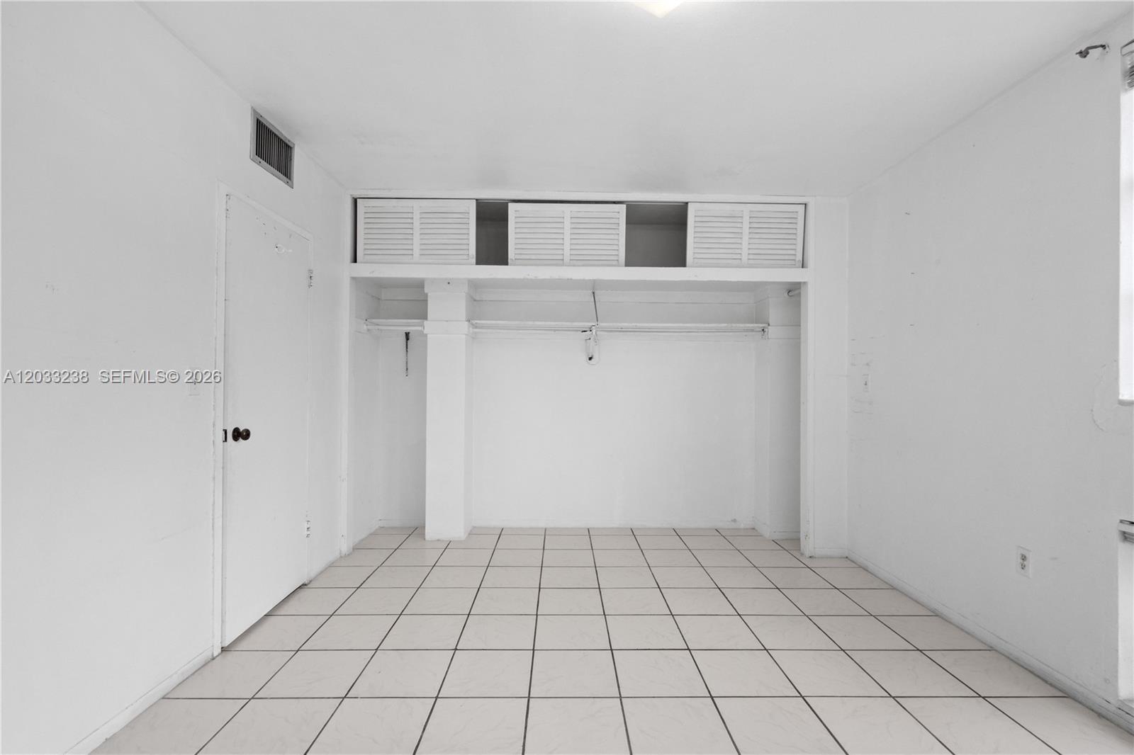 BYRON TOWERS CONDO - Residential
