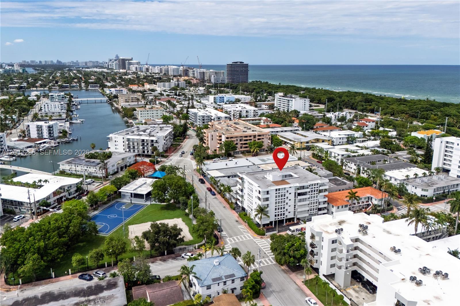 BYRON TOWERS CONDO - Residential