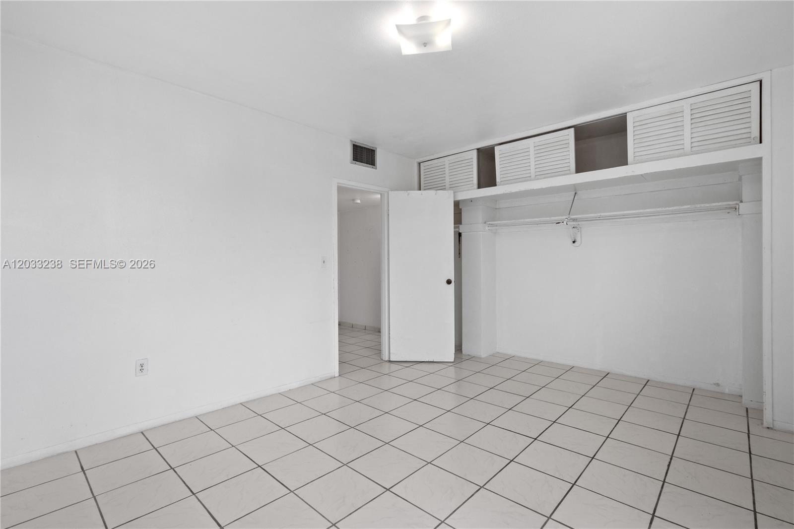 BYRON TOWERS CONDO - Residential