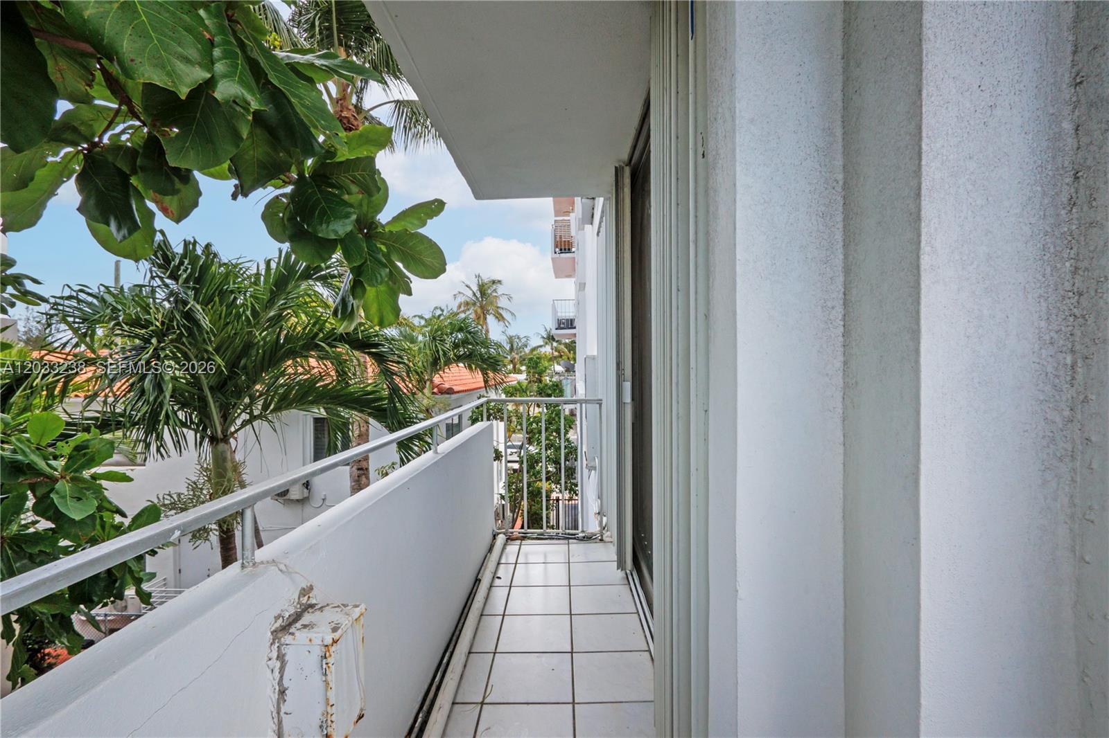 BYRON TOWERS CONDO - Residential