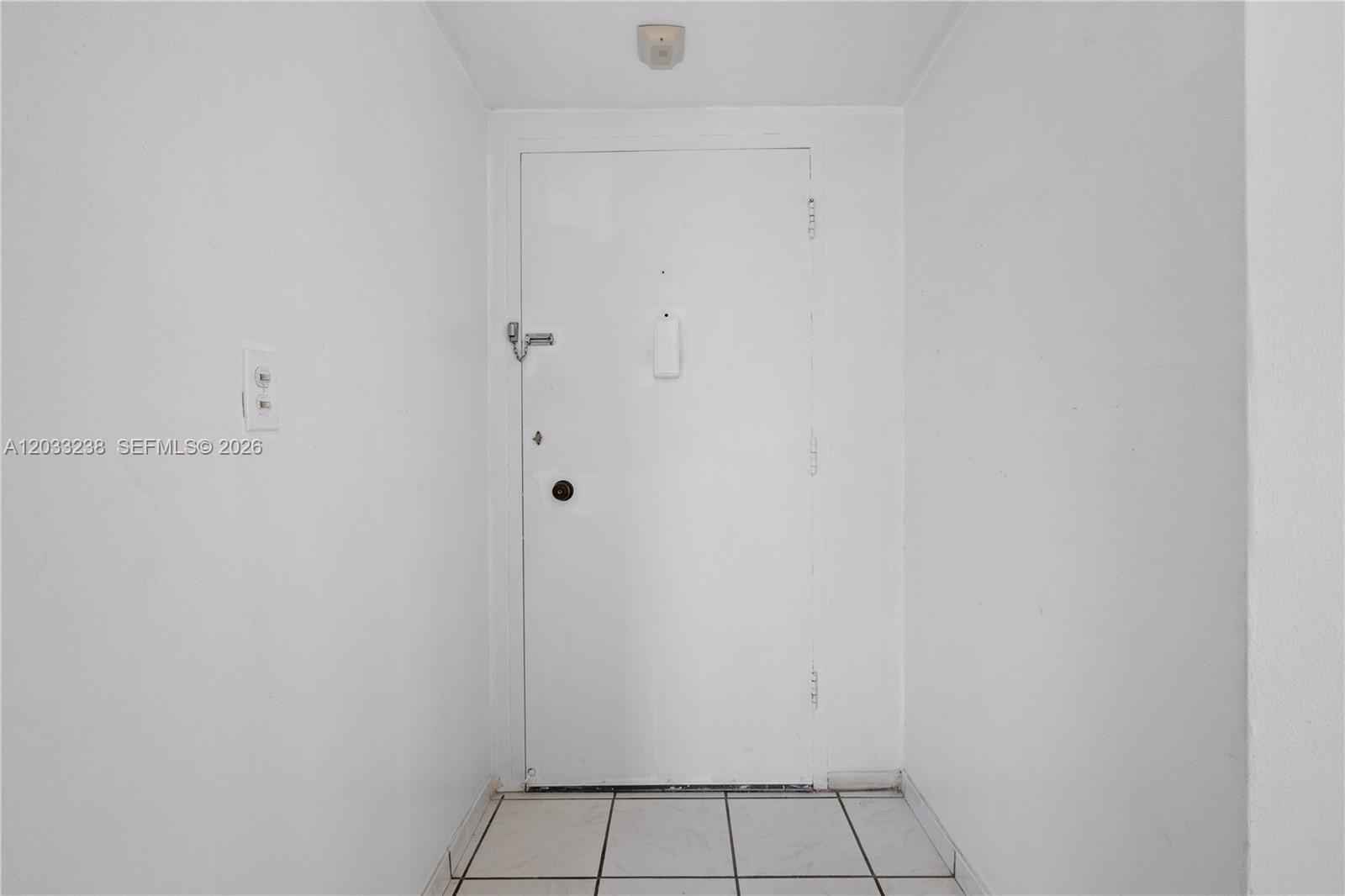 BYRON TOWERS CONDO - Residential