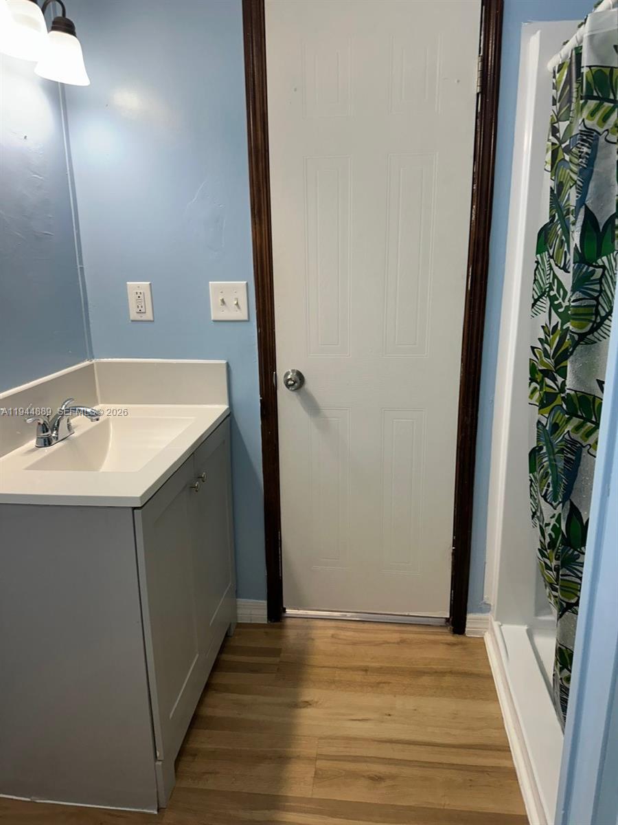 HOOKERS POINT LOTS (10340 - Residential