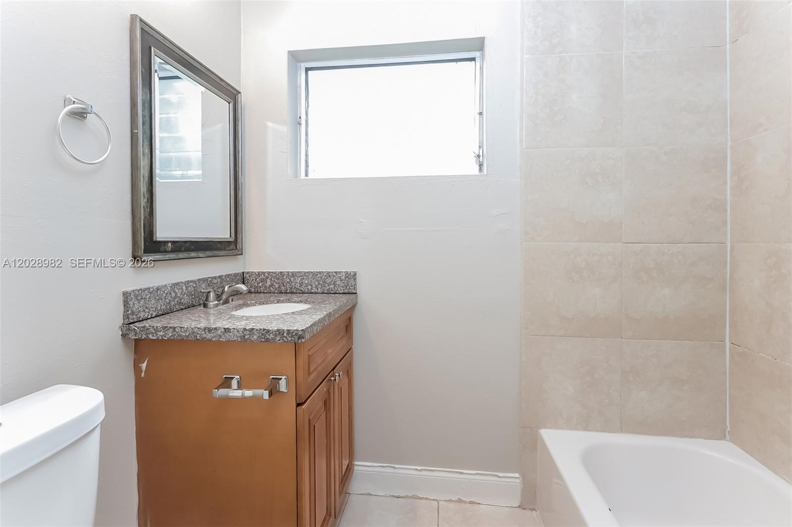 NORTH PALM BCH 3 - Residential Lease