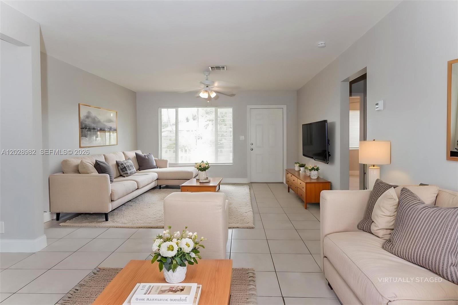 NORTH PALM BCH 3 - Residential Lease