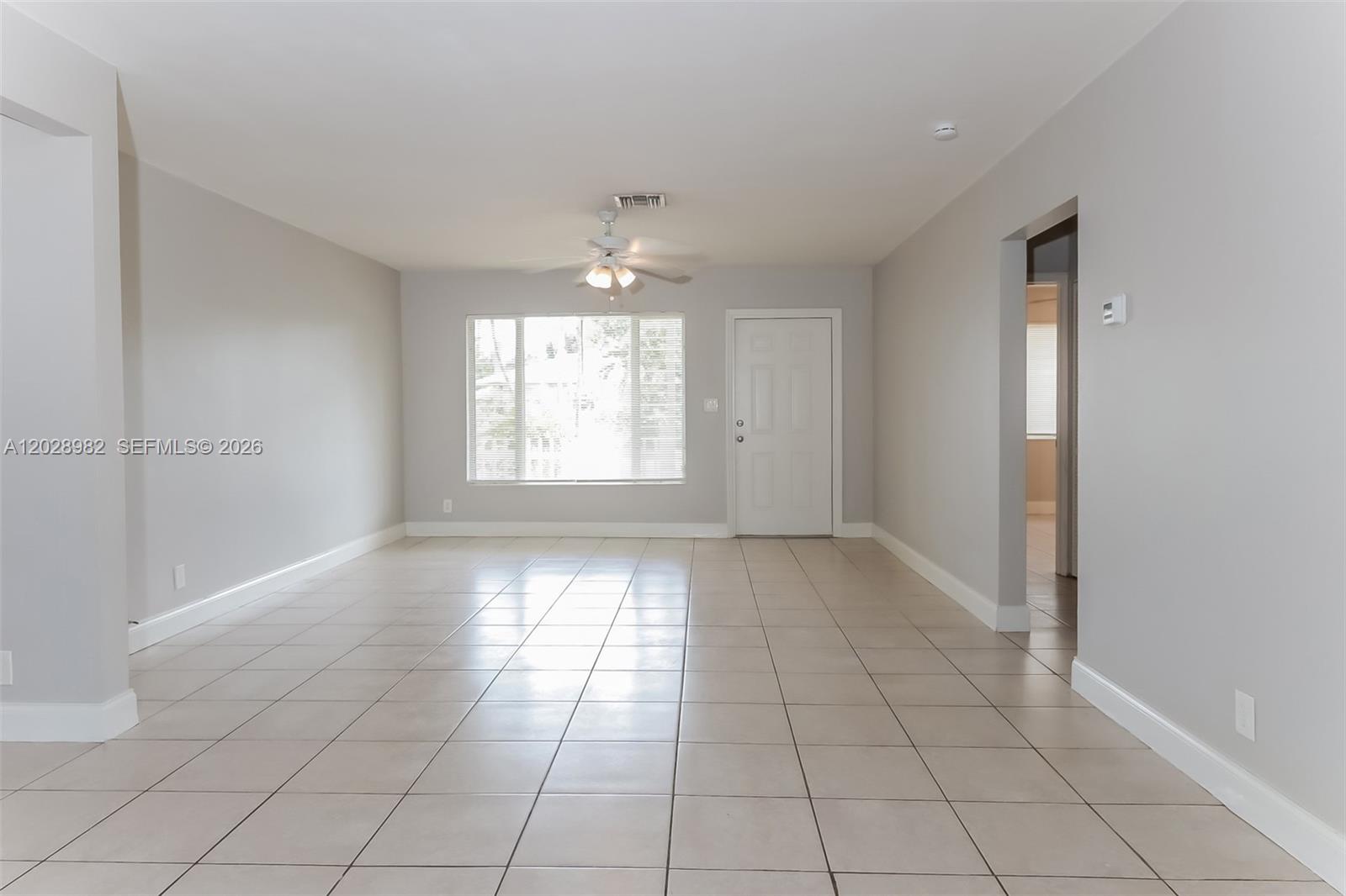 NORTH PALM BCH 3 - Residential Lease
