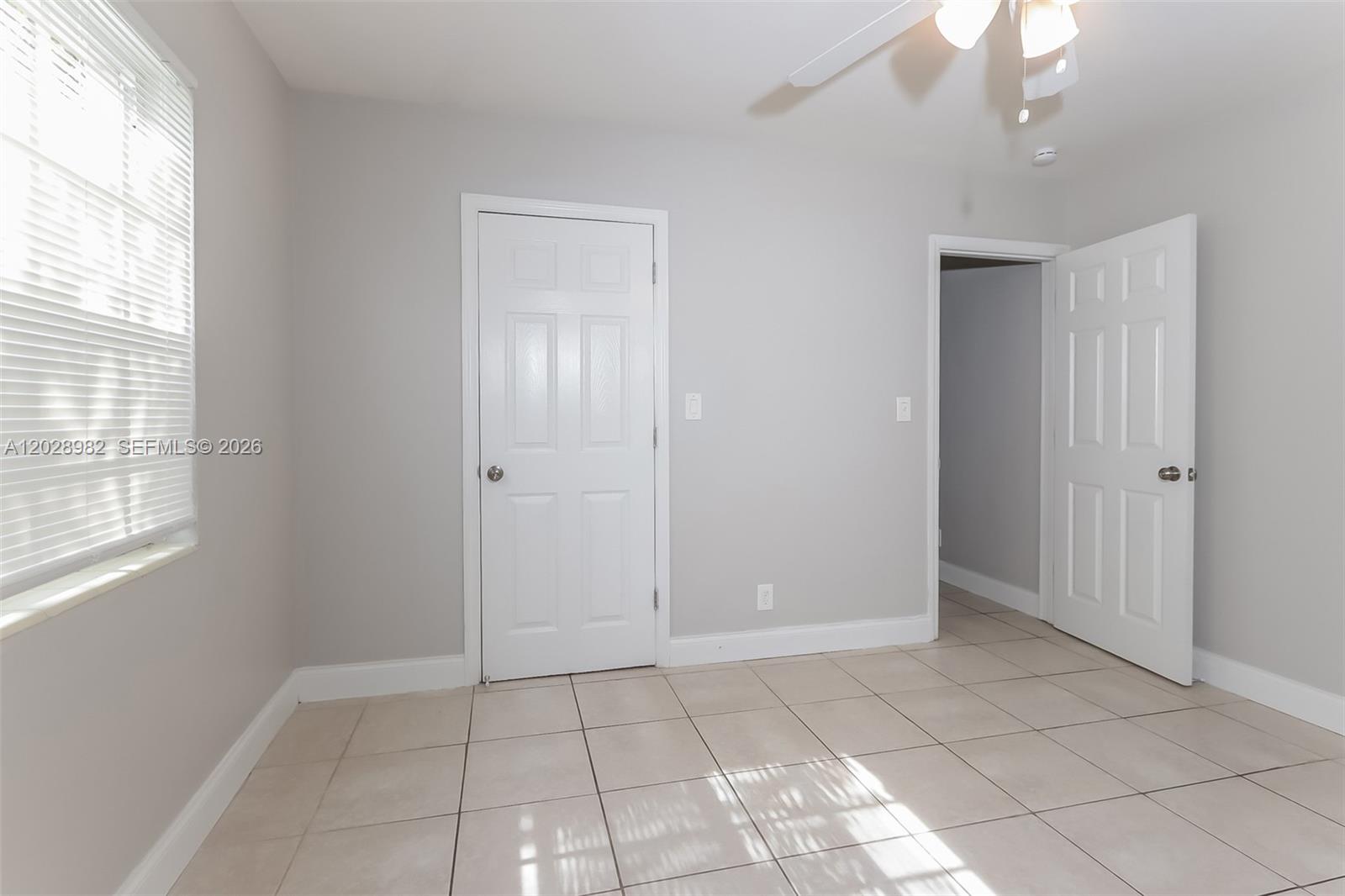 NORTH PALM BCH 3 - Residential Lease