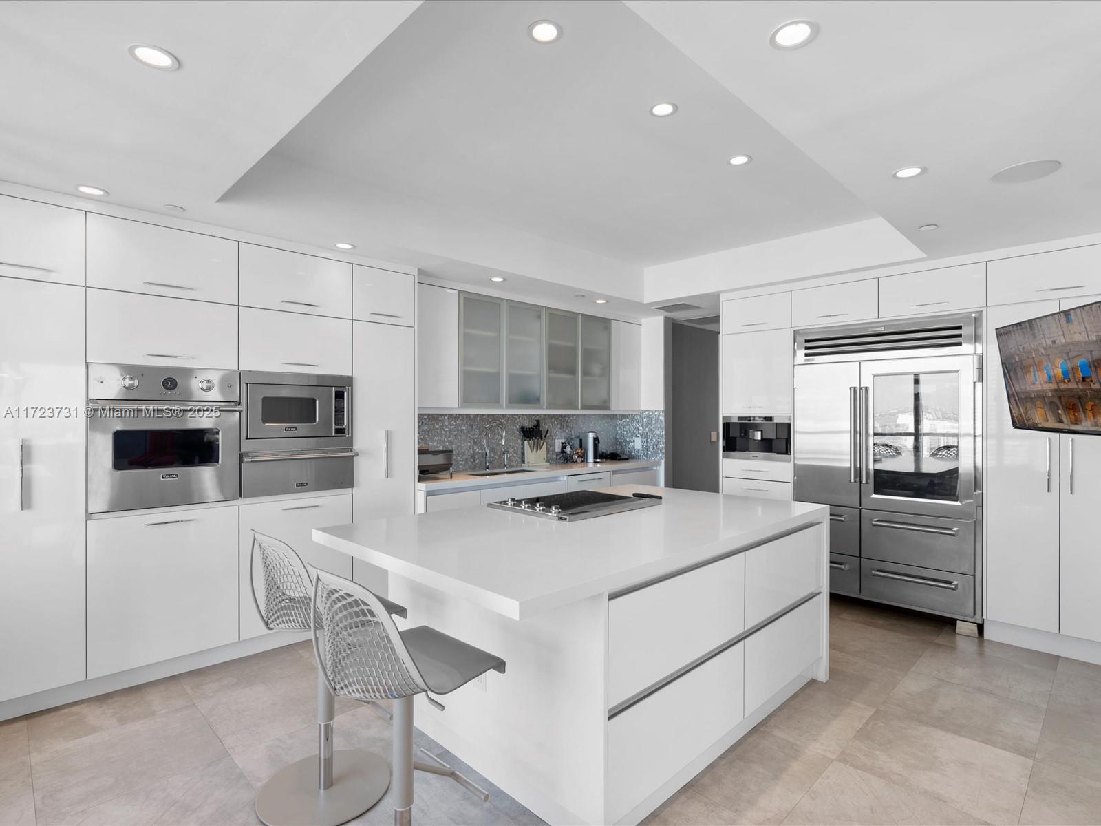 MILLENNIUM TOWER RESIDENC - Residential