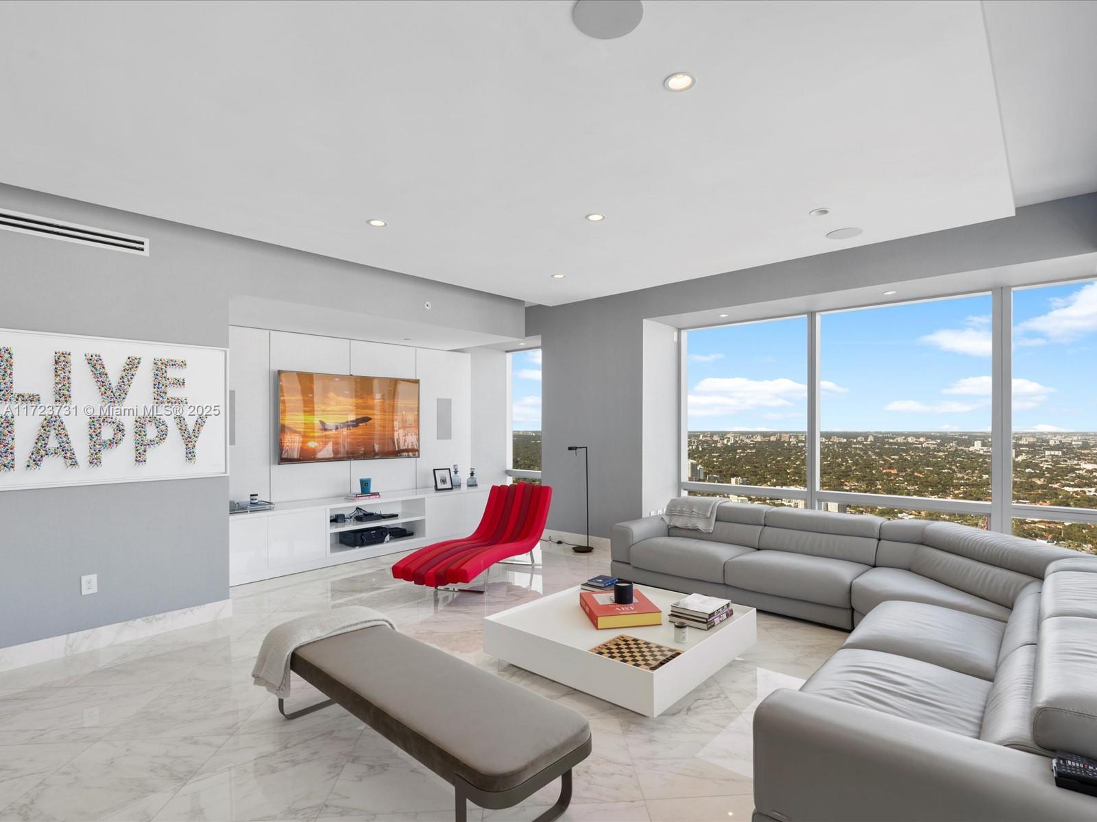 MILLENNIUM TOWER RESIDENC - Residential