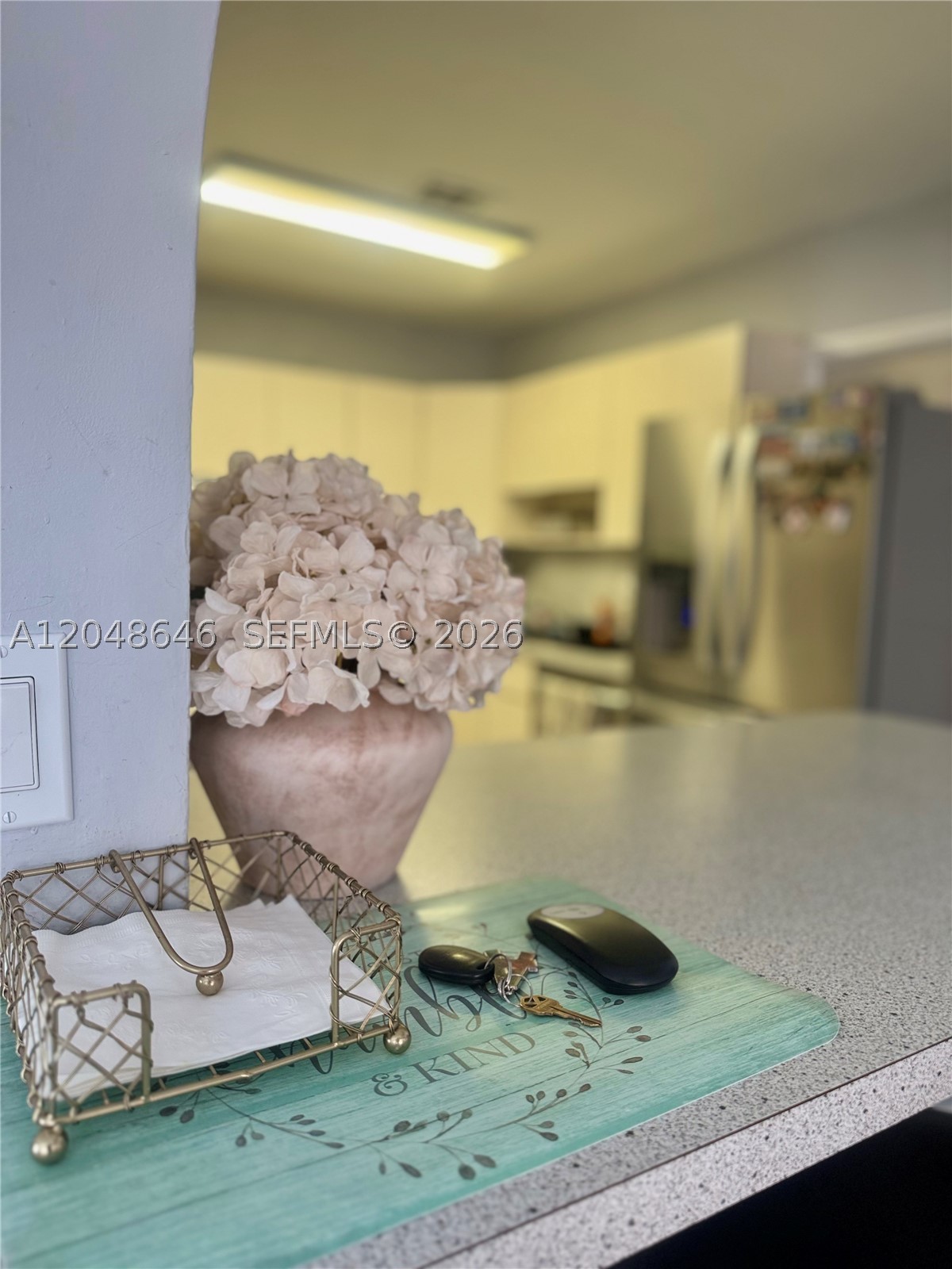 TROPICAL GARDENS - Residential Lease