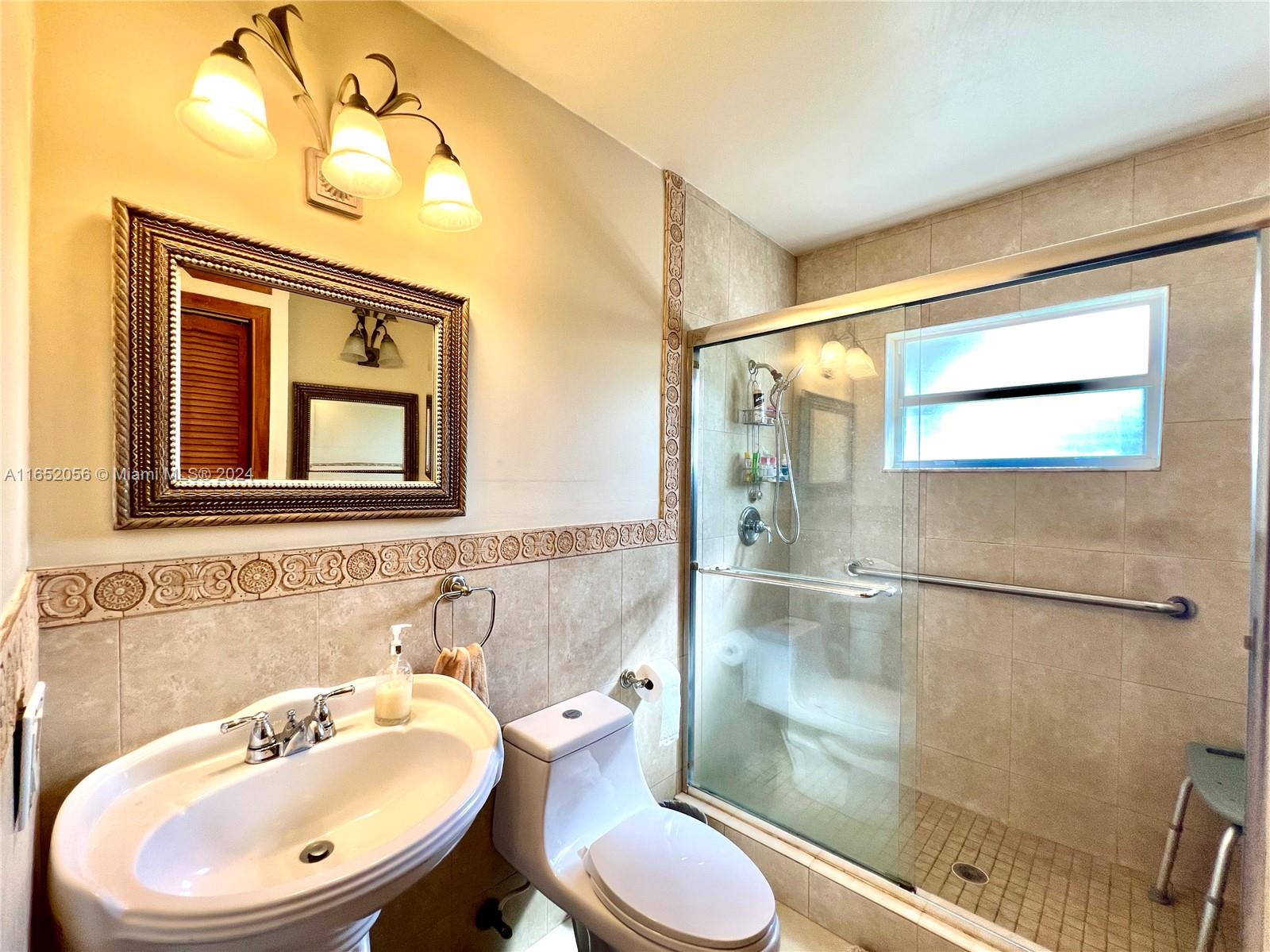 CAMNER MANOR 2ND ADDN - Residential