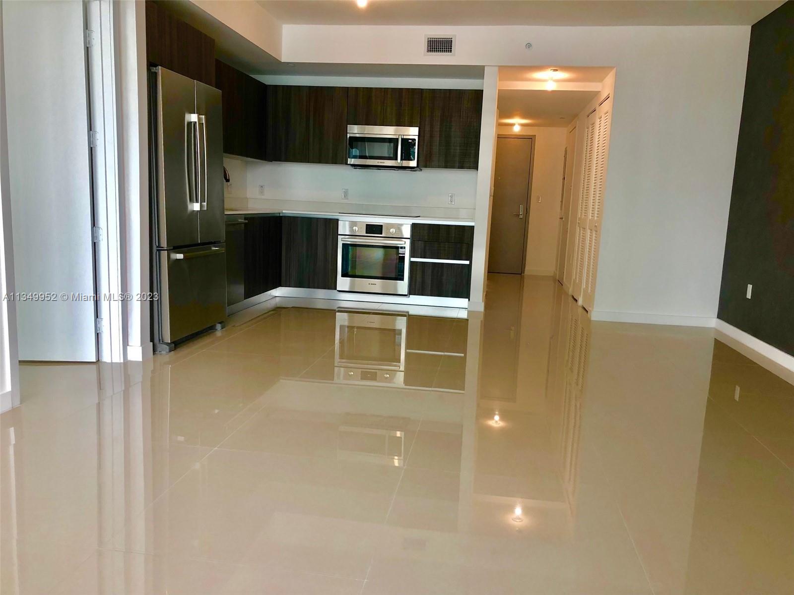 ARIA ON TH BAY - Residential Lease