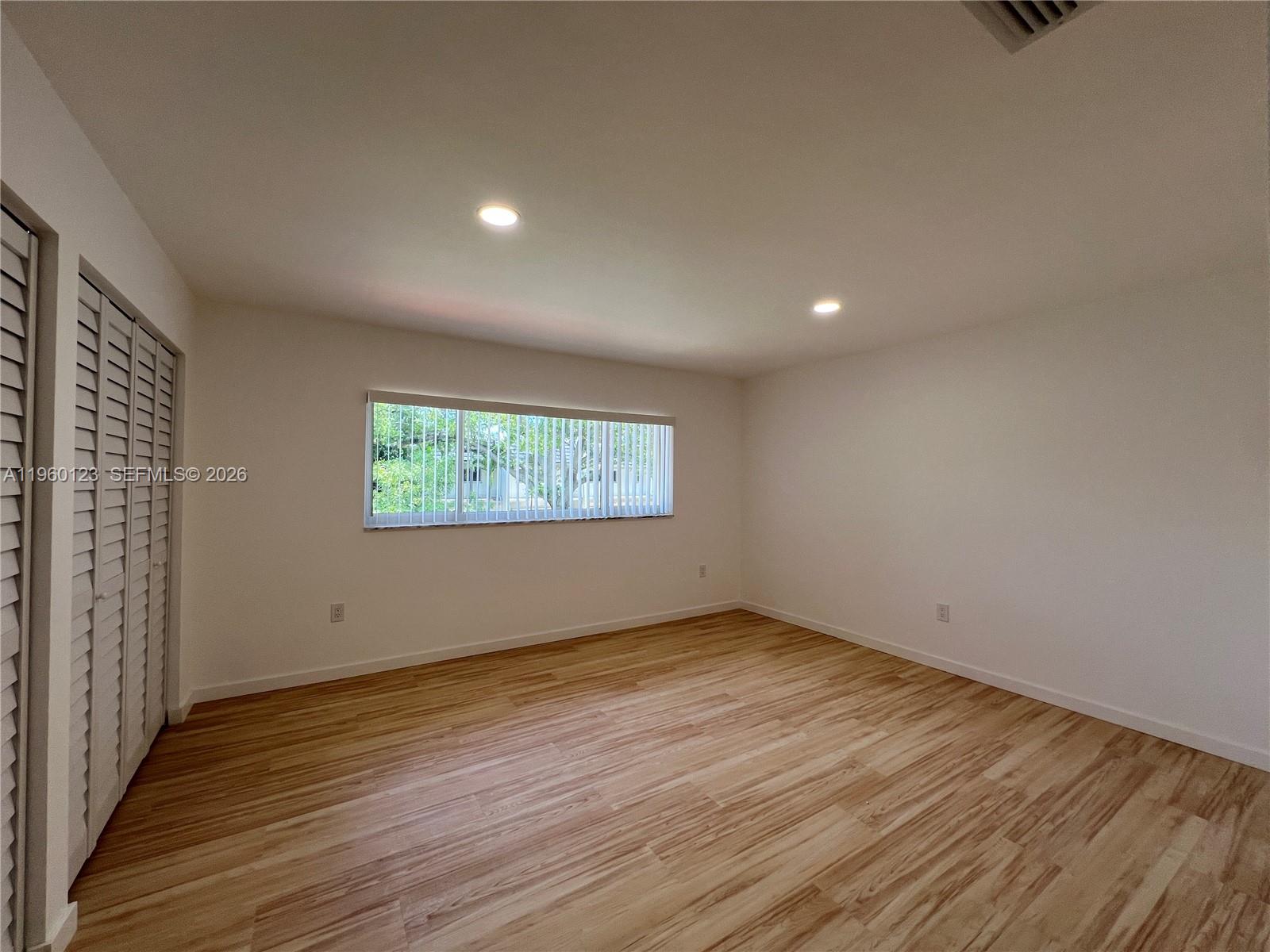 KINGS CREEK - Residential