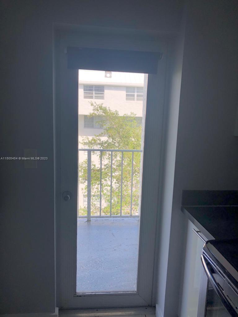 NIRVANA CONDO NO FIVE CON - Residential