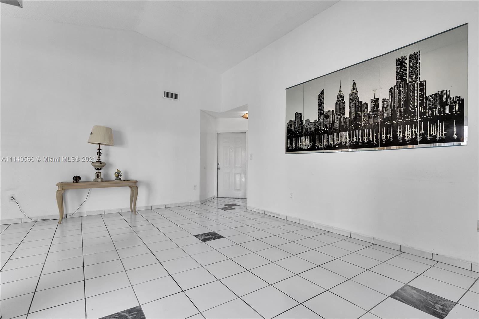 CORAL CREEK - Residential