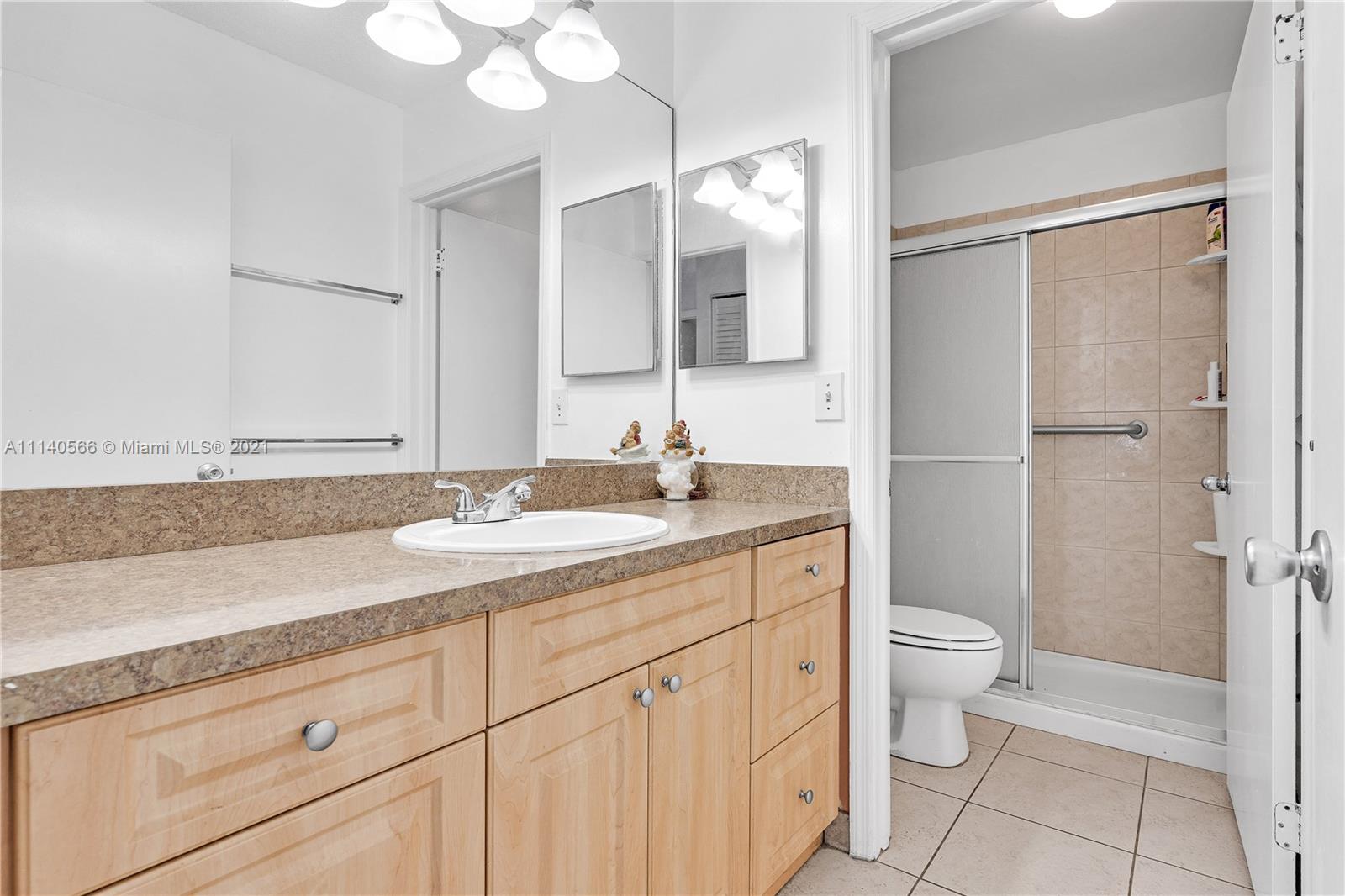 CORAL CREEK - Residential
